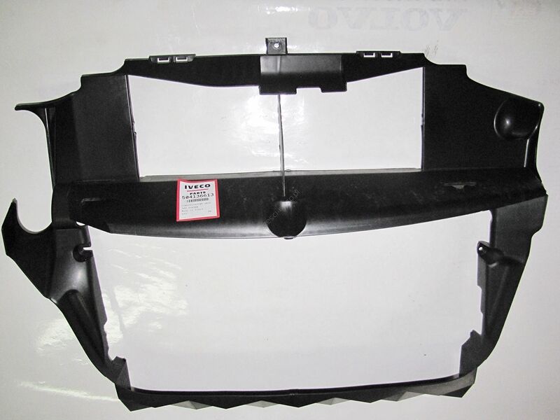 GTS 504136613 Osłona plastikowa chłodnicy, przednie, Iveco Daily UniJet